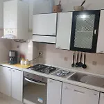 Διαμέρισμα Noemi 5 Lands Paradise *