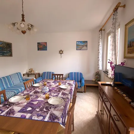 Apartment Noemi 5 Lands Paradise Levanto