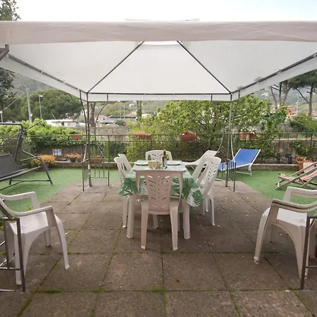 Apartment Noemi 5 Lands Paradise