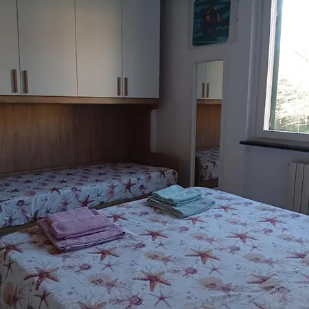 Apartament Noemi 5 Lands Paradise *
