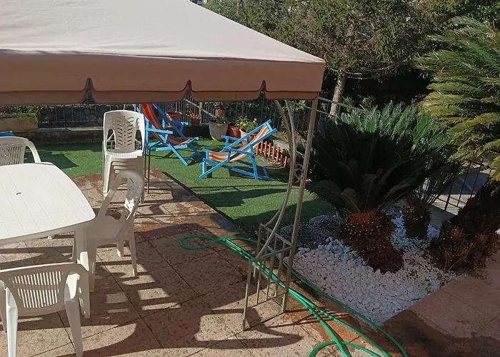 Apartament Noemi 5 Lands Paradise